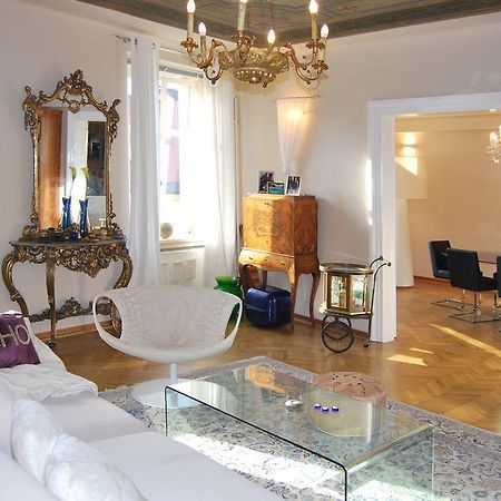 Neoclassical Luxury Apartment Ljubljana Kültér fotó